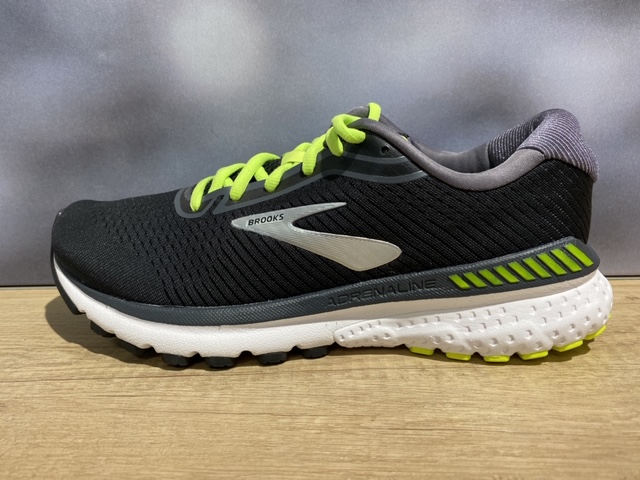 Brooks Adrenaline GTS 20 Men (2)